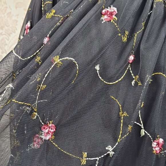 Miami Size Small Black Floral Embroidered Sheer Overlay Skirt Elastic Waist EUC - Picture 4 of 10